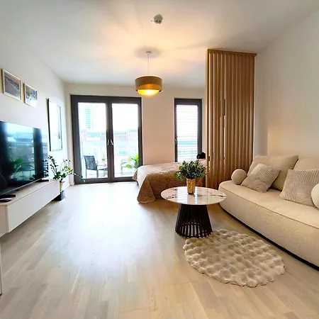 New Modern In Metropolis, Centrum & Nivy 布拉迪斯拉发