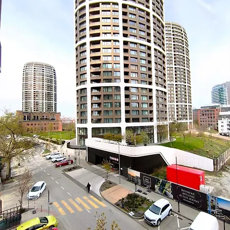 公寓 New Modern In Metropolis, Centrum & Nivy *